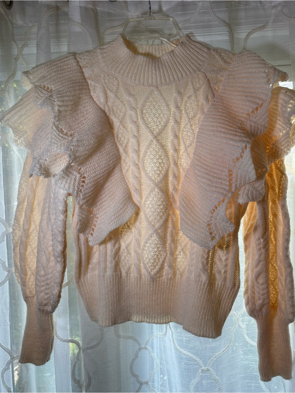 ENTRO ruffled cable knit sweater IVORY flutter sleeve DRAMA LARGE